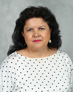 Portrait of Yolanda Muñoz