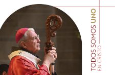 Todos somos uno en cristo text with Archbishop Hartmayer in prayer