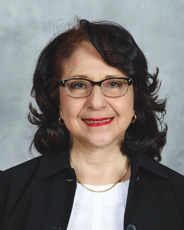 Photo of  Elsa  Penaherrera-Collins