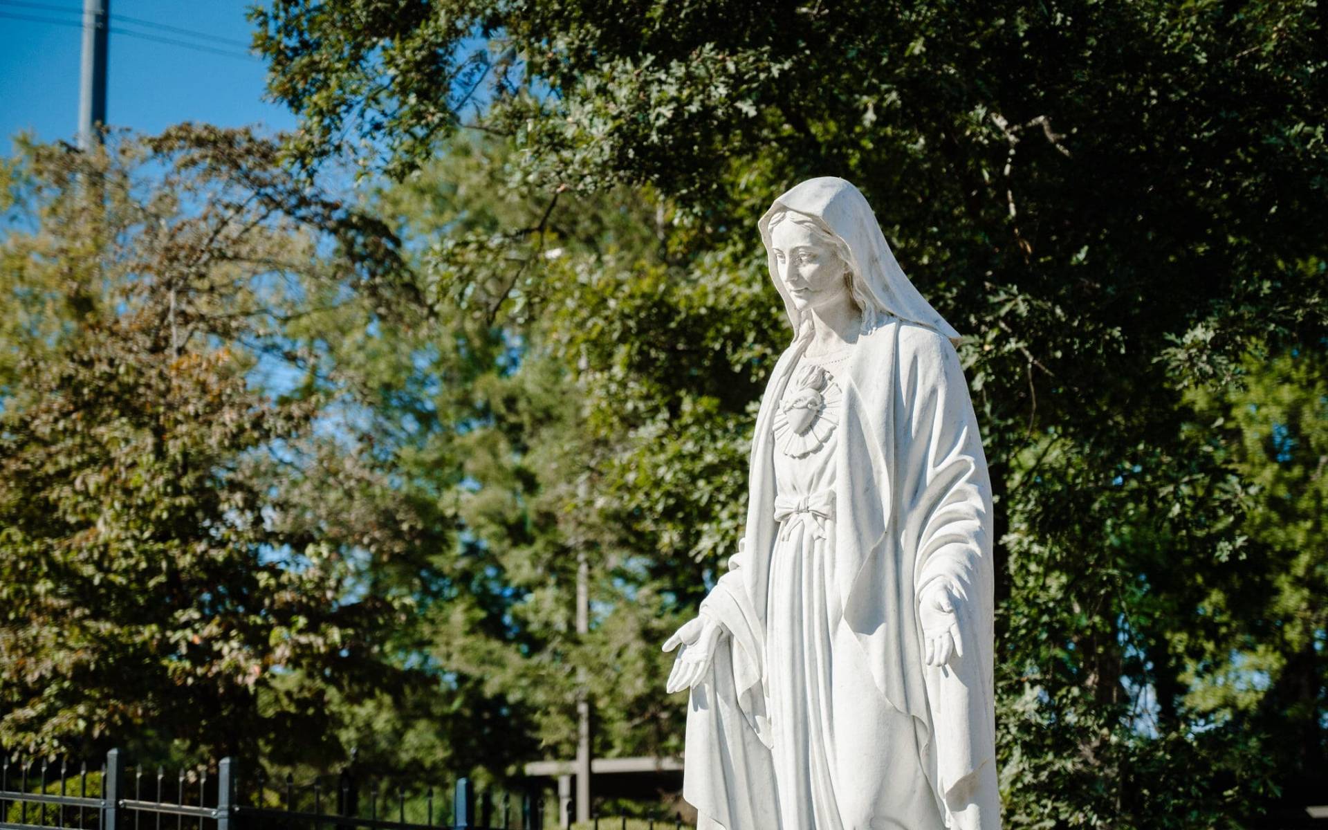 Chancery Mary Statue