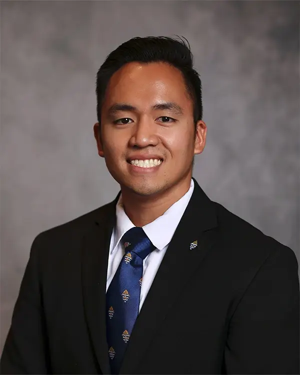 Johnathan Nguyen headshot