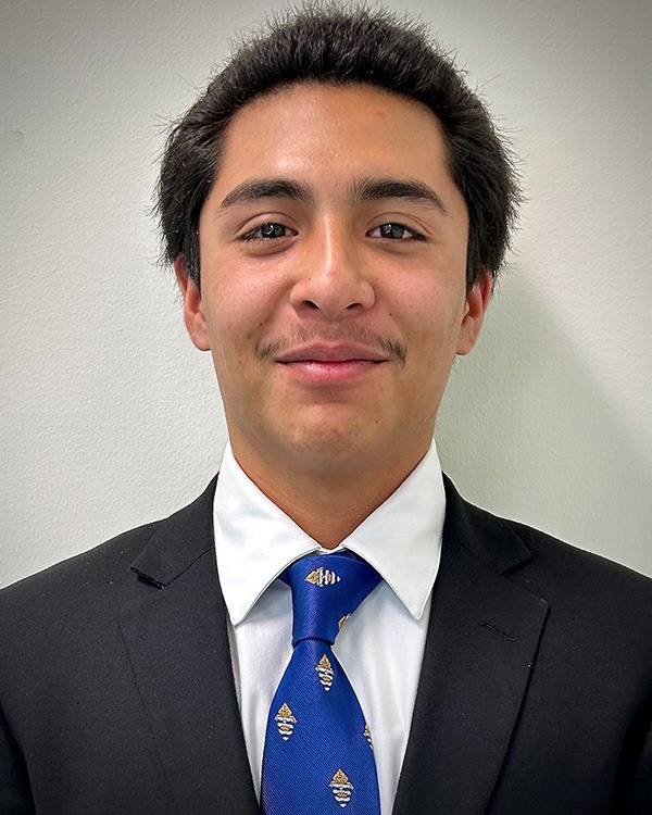 Aaron Velazquez headshot