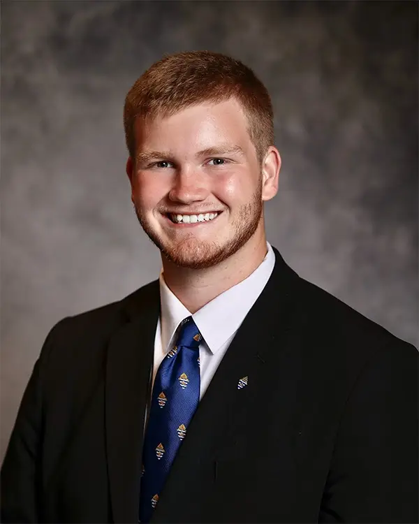 Scott Couch headshot